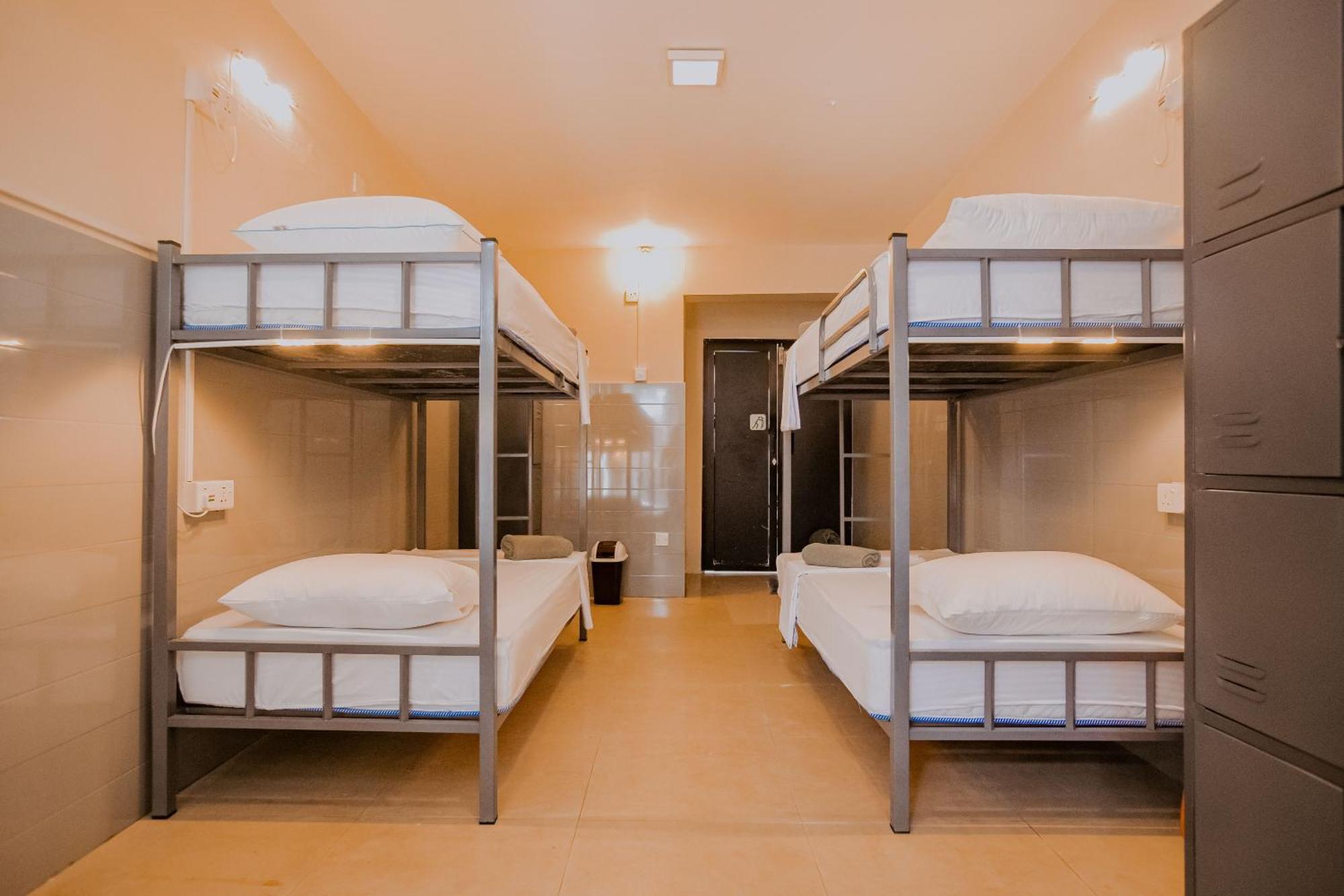 Drop Inn Hostels Colombo Esterno foto